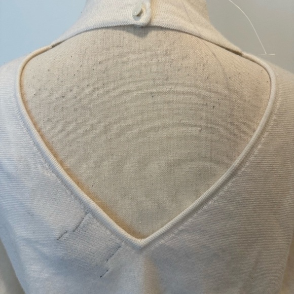 Nicole  Miller Sweater Cream button mock 100% extra fine merino wool NWOT SZ M - Picture 5 of 7